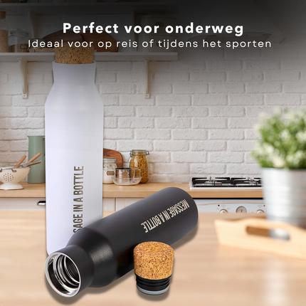 Cheqo® Thermosfles 590ml - RVS - Isolatiefles - Thermoskan - RVS Fles - Vacuümfles - Message in a Bottle - Zwart Thermosfles