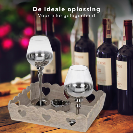 Cheqo® Kaarsen met Dienblad - Kandelaar Set - Kaarsenbord - Kaarsenplateau - Kaarsplateau - Woonaccessoires - 4-Delig - 2 Glazen en 1 Zilver Hart - Voor Waxinelichtjes en Kleine Kaarsen Decoratieve dienbladen