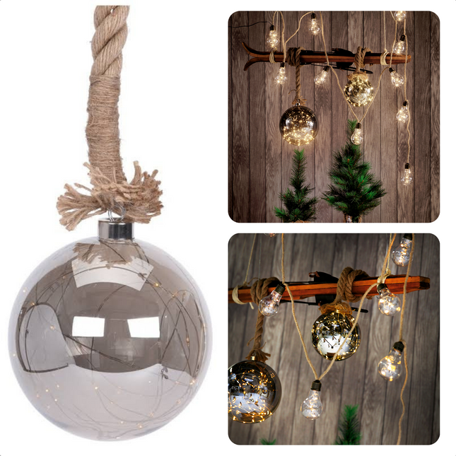 Cheqo® Jute Touw Verlichte Glazen Bal - Kerstbal - Kerstverlichting - 15 LED's - 10cm - 8-uurs Timer - Warm Wit - 100cm - 2x AA-Batterijen Verlichte Kerstfiguren