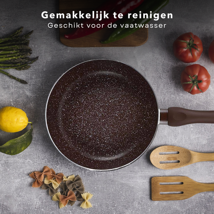 Cheqo® Koekenpan 26cm - Hoge Rand - Geperst Aluminium - Non-Stick Marble Coating - Soft-Touch Handgrepen - Inductiebodem - Vaatwasserbestendig - Krasbestendig - PFOA-Vrij - Alle Warmtebronnen - Ook Geschikt voor Inductie Koekenpan