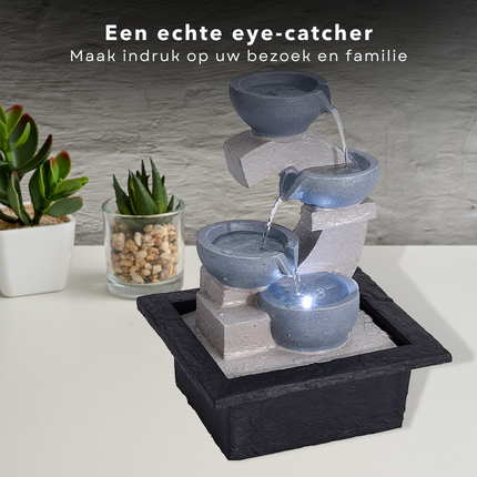 Cheqo® Waterfontein Binnen met LED - Fontein voor Binnen - Waterval - Modern - Polystone/Polyresin - LED (wit) - 30cm - Ornament voor Binnen (IP20) - 150cm Kabel Fonteinen
