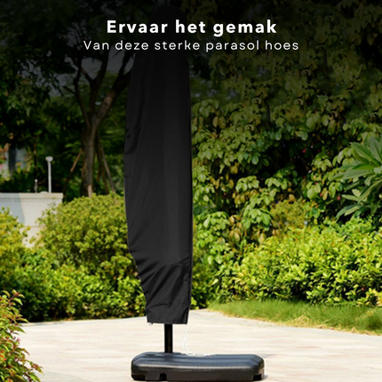 Cheqo® Parasolhoes voor Zweefparasol - Afdekhoes - 210D Polyester + PU Coating - Beschermt tegen Regen, Zon, Vorst, Vuil & Bladeren - Zwart - 220 x Ø25 x Ø45 cm - Met Opbergzak Tuinmeubelhoezen
