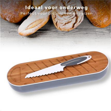 Cheqo® Stokbrood Snijplank met Broodmes - Stokbroodsnijder met Broodtrommel - Stokbrood Snijden - Snijder - Grijs - Kartelmes 15cm Lang - 40x12.5x8.5cm Snijplank